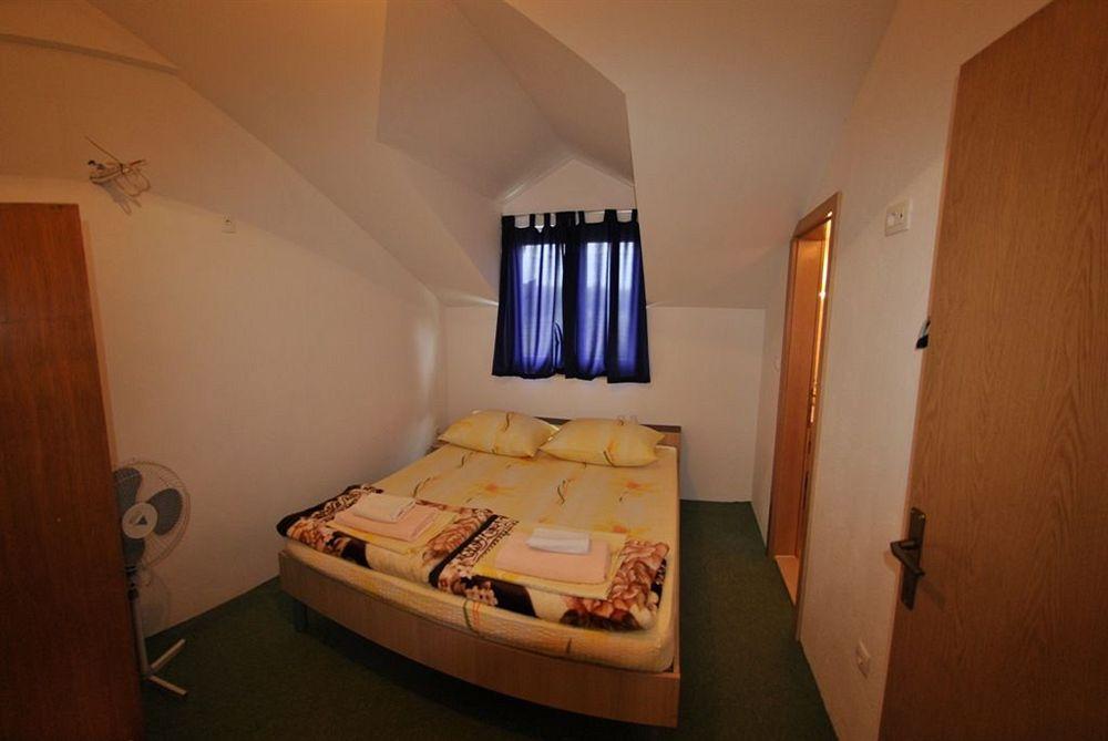 Pansion Ivanka Barac Međugorje Exterior foto