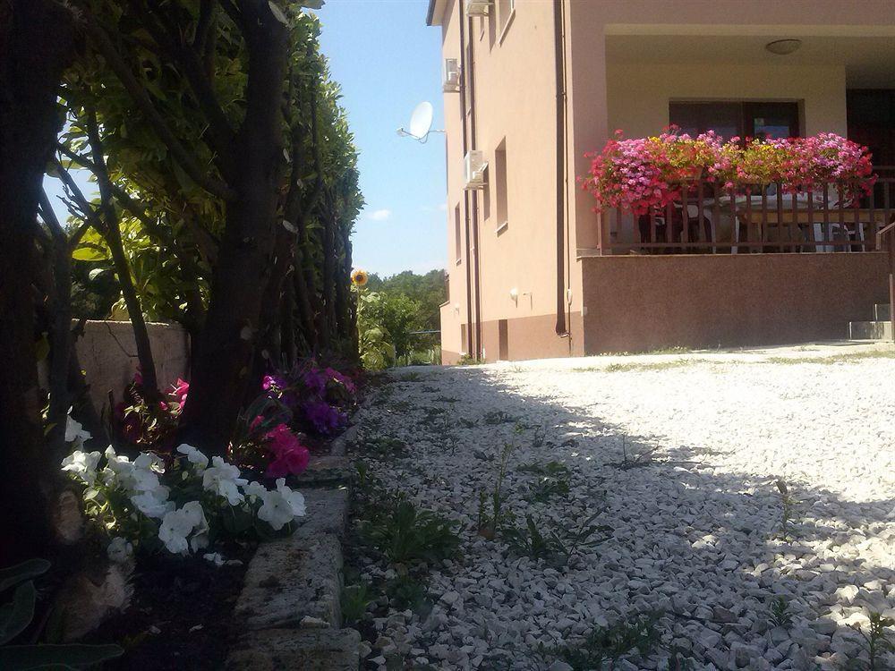 Pansion Ivanka Barac Međugorje Exterior foto