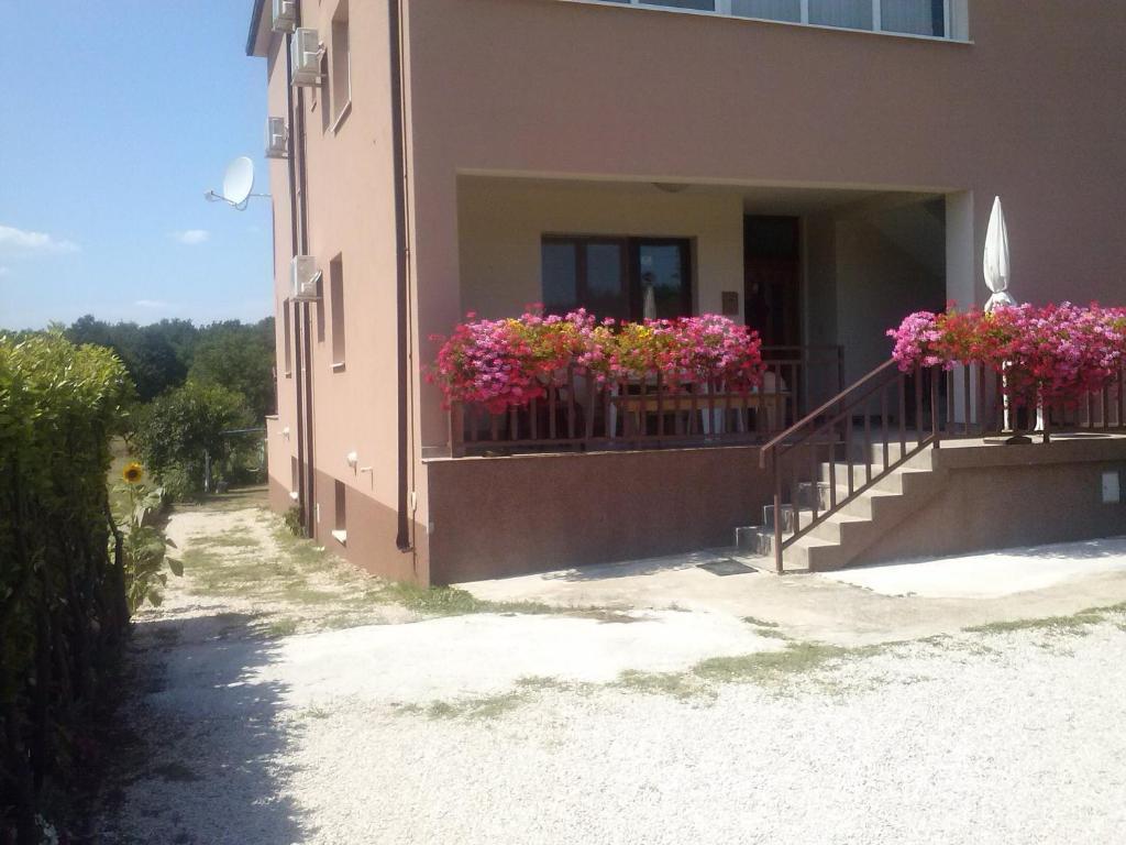 Pansion Ivanka Barac Međugorje Exterior foto
