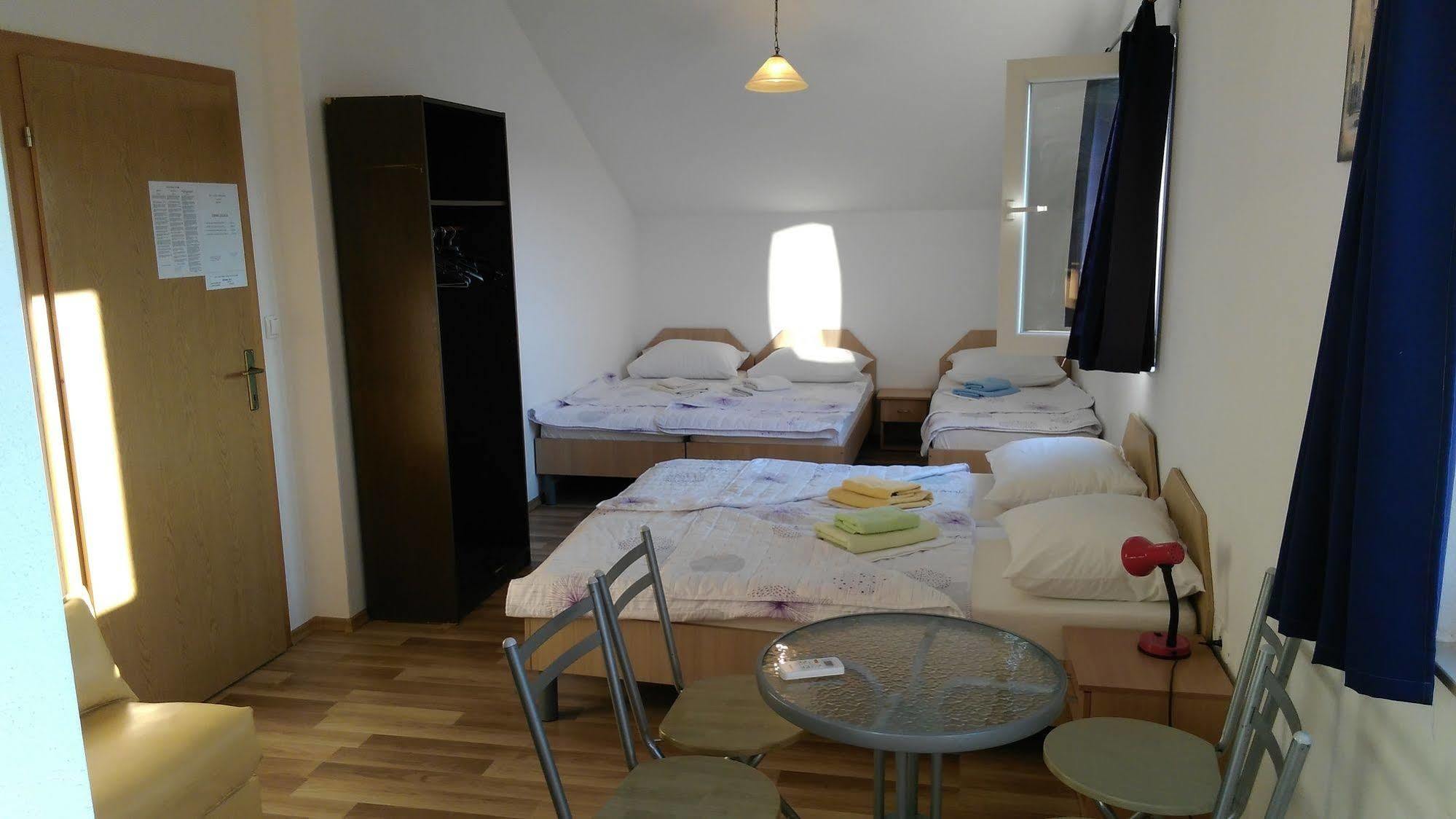 Pansion Ivanka Barac Međugorje Exterior foto